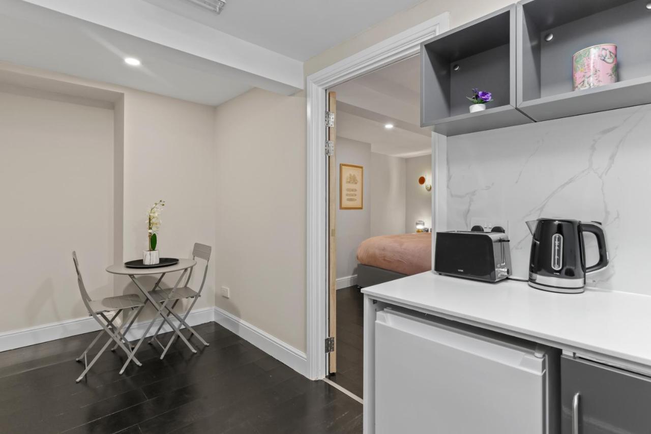 London'S Boutique Studio ภายนอก รูปภาพ